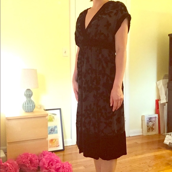 BCBGMaxAzria Dresses & Skirts - BCBG MAX AZRIA kimono style dress