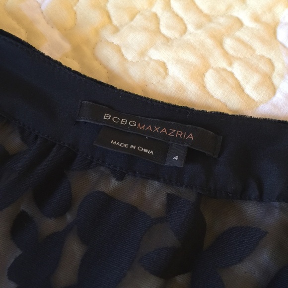 BCBG MAX AZRIA kimono style dress - Picture 4 of 4