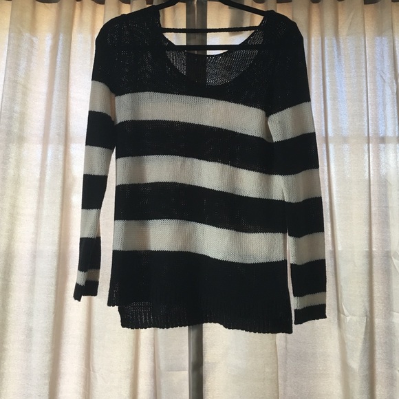 Black and white stripped sweater