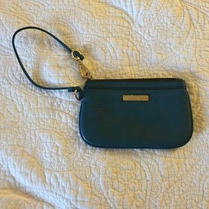 🎄Sale🎄 Calvin Klein leather wristlet