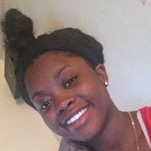 Meet your Posher, Ciara