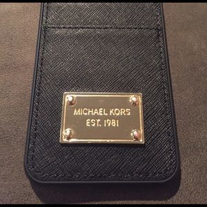 Michael Kors iPhone 6 case