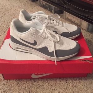 Nike Air Max women's Shoes