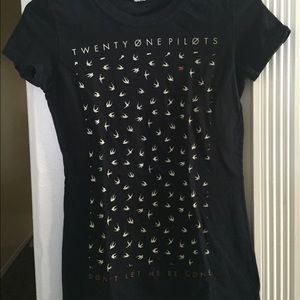 Twenty one Pilots women's t-shirt