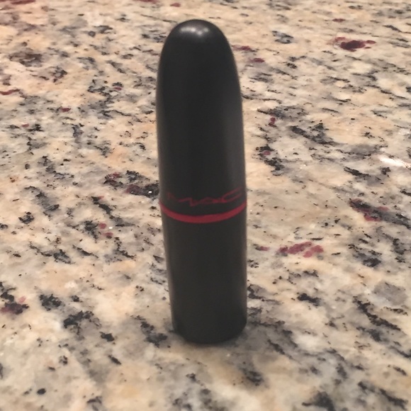 MAC Viva Glam Nicki