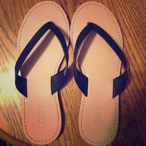 Leather flip flops