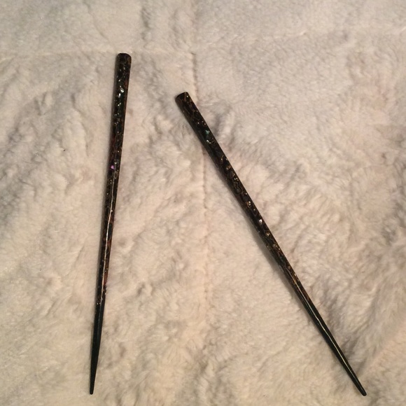 Beautiful black lacquered abalone hair sticks