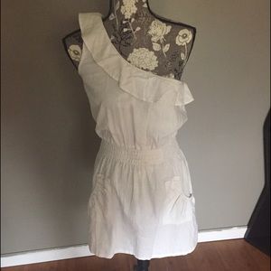 NWOT Lola dress