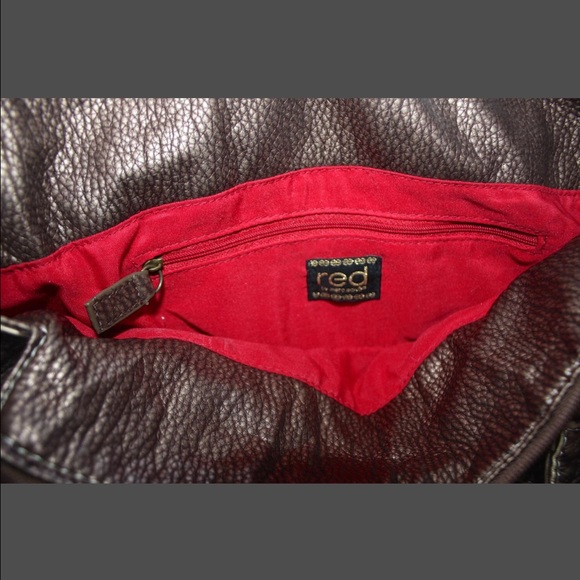 Marc Ecko Red distressed faux leather bag! - Picture 2 of 2