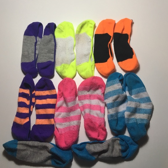 No- show socks-7 pairs included