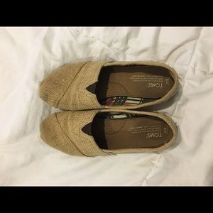 Toms burlap shoes