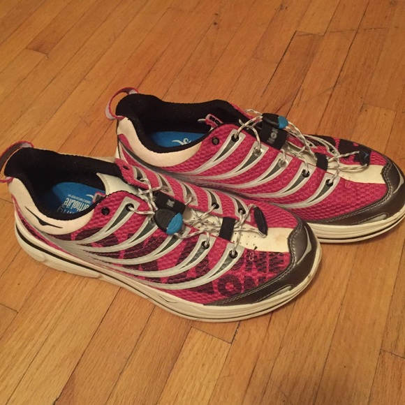 Hoka One Runnjng shoes