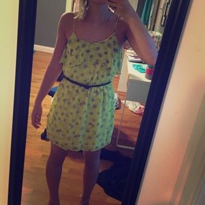 Lime green/ yellow dress with white daisies
