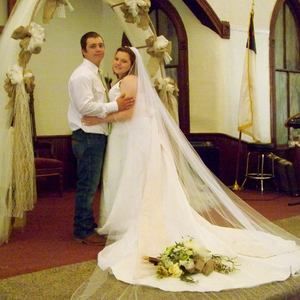 Meet your Posher, Ashley lance