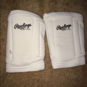 Volleyball pads