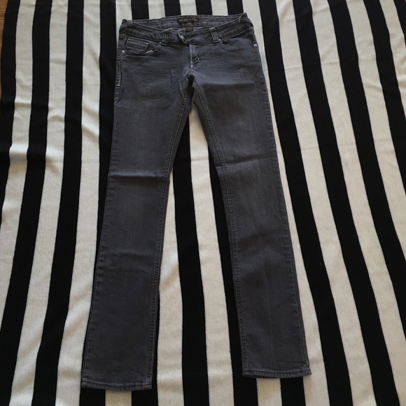 Noble Grey Jeans - Picture 3 of 3