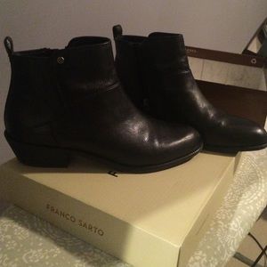 Franco Sarto Ankle Boots/Booties