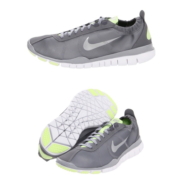Nike Shoes - Nike Free TR Twist