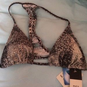 RVCA hola hombre medium triangle top