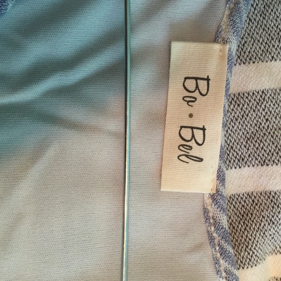 Summer Dress- Medium - Picture 4 of 4