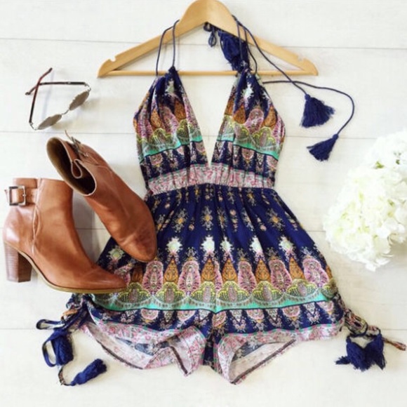 🆕Backless Boho Romper(RUNS SMALL) - Picture 2 of 4