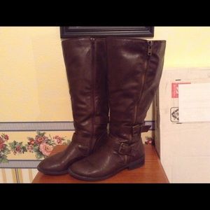 ON HOLD: NOT FOR SALE Lane Bryant brown boots