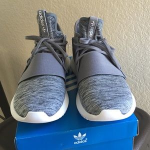 Adidas Tubular Defiant