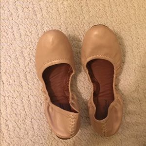 Lucky brand neutral ballet flats