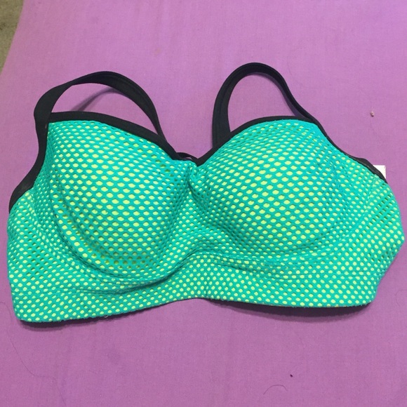 VS Sports Bra