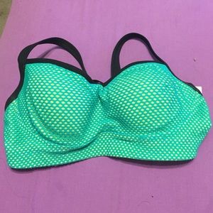 VS Sports Bra