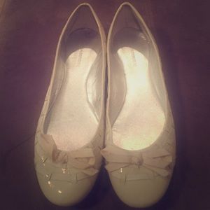 Banana Republic Ballet Flats