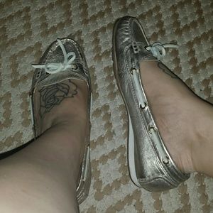 GUC Metallic cole haan moccasin loafers size 7.5 B