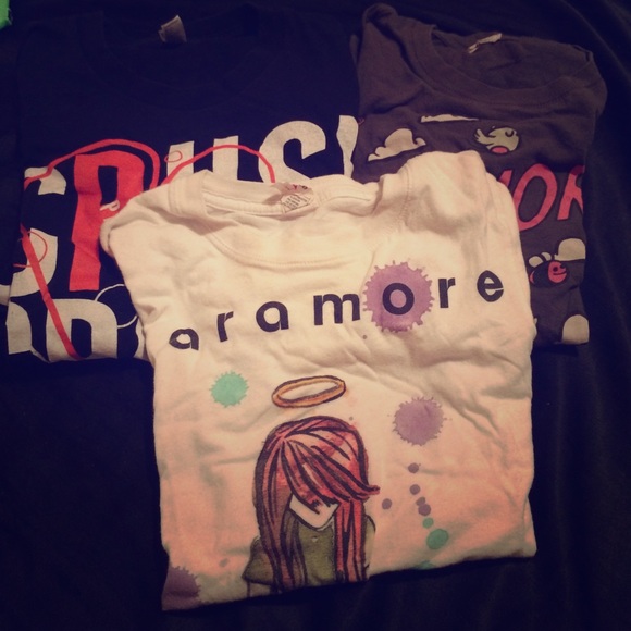 Paramore band tee bundle
