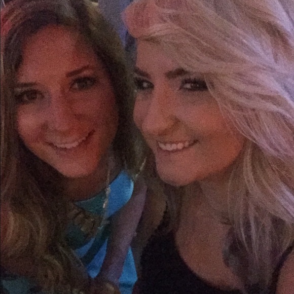 Meet your Posher, Becca