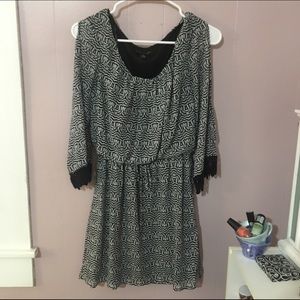 Professional Sleeve Slit Dress. Black Lace.