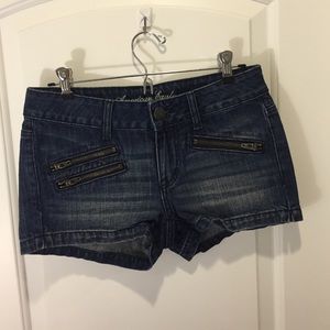 American eagle zipper jean shorts NWT size 0