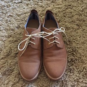 Tommy Hilfiger Oxfords