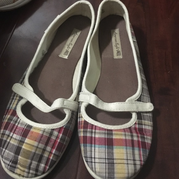 American Eagle shoes!