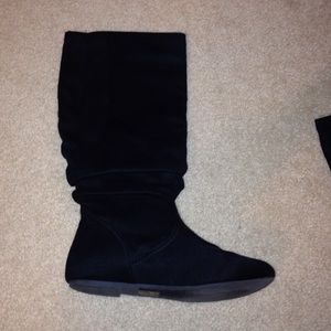Flat Black Slouchy Boots