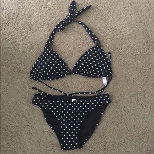 NWT Victoria's Secret bikini set.