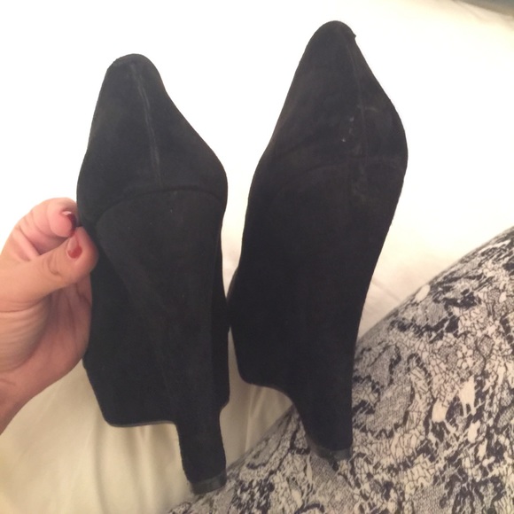 BCBGeneration Carleen Wedge Pump Heels - Picture 5 of 7