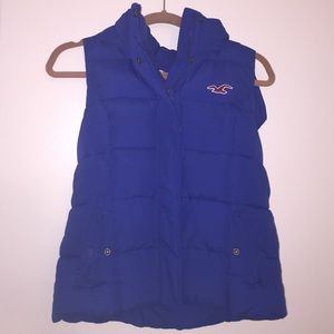 !!!WORN ONCE!!! Bubble Hollister Vest 💙