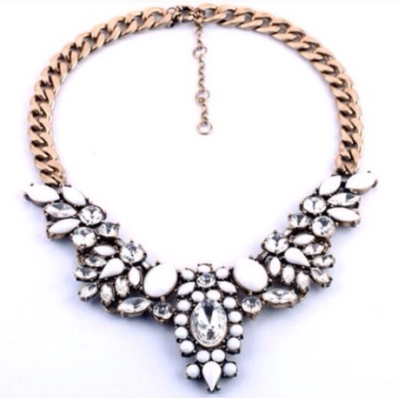 NEW STYLES! ALL JEWELRY BUY 2 get 1 FREE - Picture 3 of 4