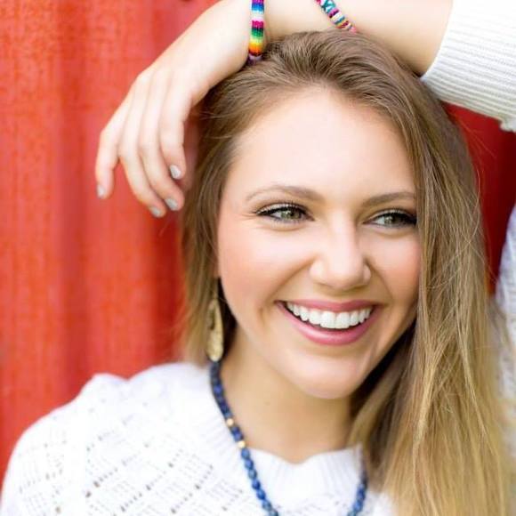 Meet your Posher, Shelby - Picture 1 of 1