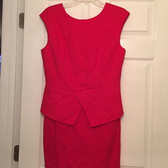 🎉👗1 DAY SALE👗🎉Ted Baker Red Peplum Dress - Picture 4 of 4
