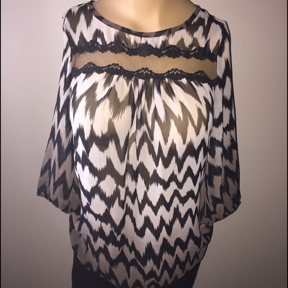 Chevron Blouse - Picture 1 of 2