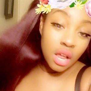 Meet your Posher, Antoinette