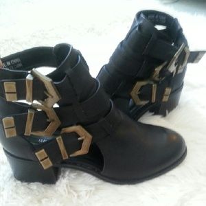 Buckled faux leather sandal caged cutout booties