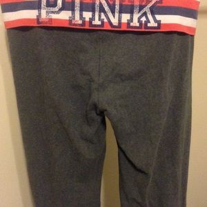 VS PINK Howard Unv Leggings
