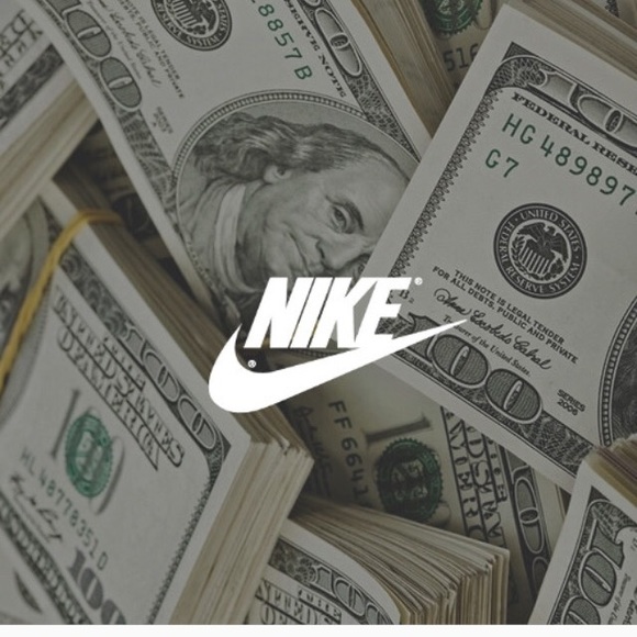 Meet your Posher, Belinda - Picture 1 of 1